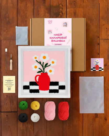 Набір Килимової Вишивки – Ваза Квітів